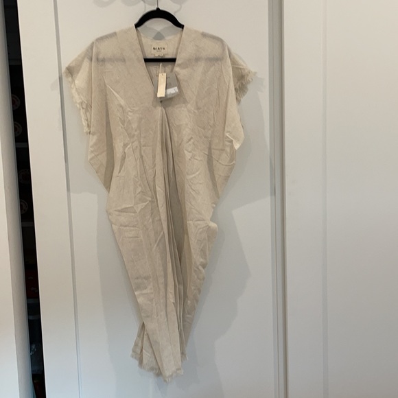 Mirth Caftan with - Picture 3 of 5